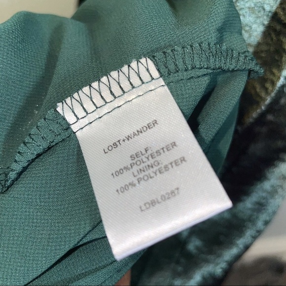 Lost+Wander Jameson Deep-V Fit and Flare Dress Size L - Picture 11 of 11